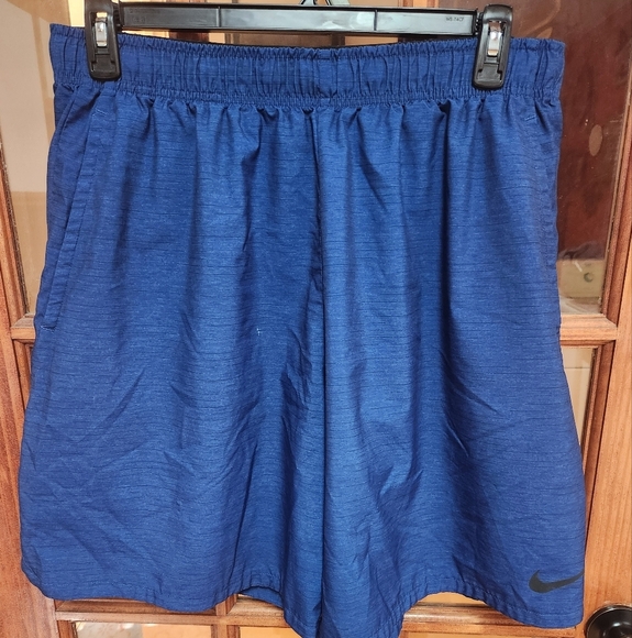 Nike Blue Athletic Shorts Lightweight Relaxed Fit - Picture 1 of 4